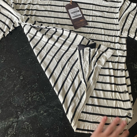 John John brand new black and white cotton top - Picture 5 of 11